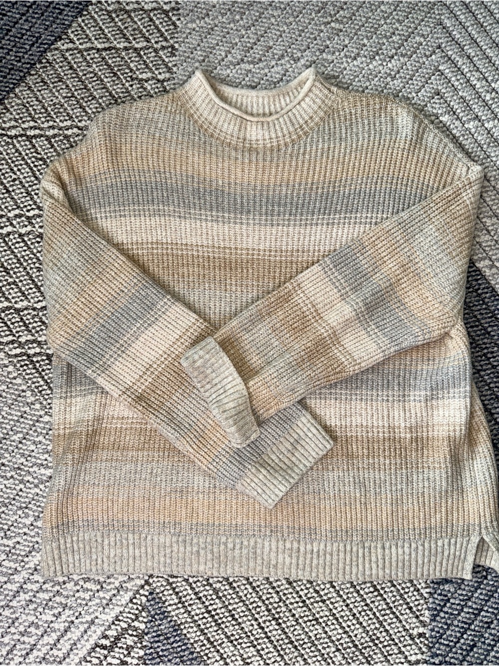 GAP Striped Turtleneck Sweater in Earthy Neutrals — Size L Tall